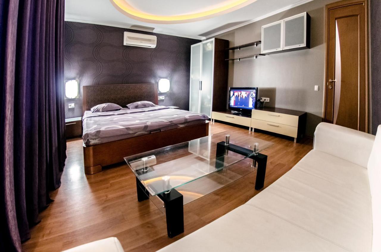 Hotrent Pechersk Lesy 20/22 Kiev Eksteriør bilde